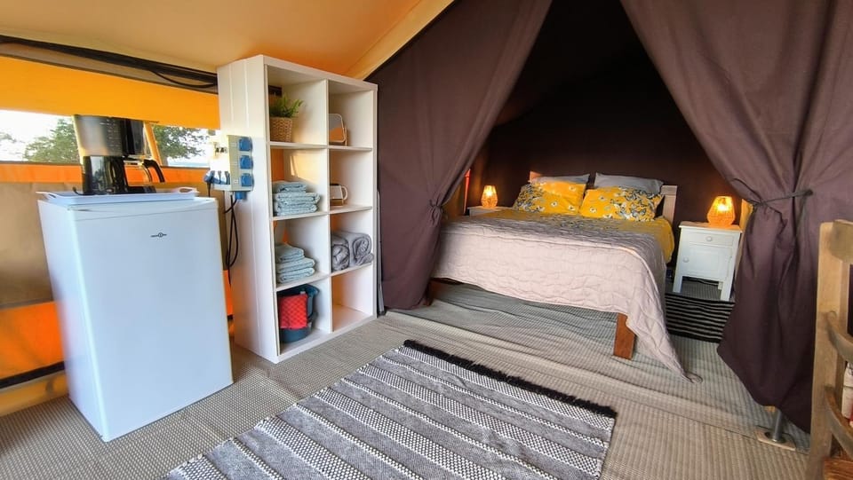 Cool Under Canvas Luxury tent in Auvergne-Rhône-Alpes