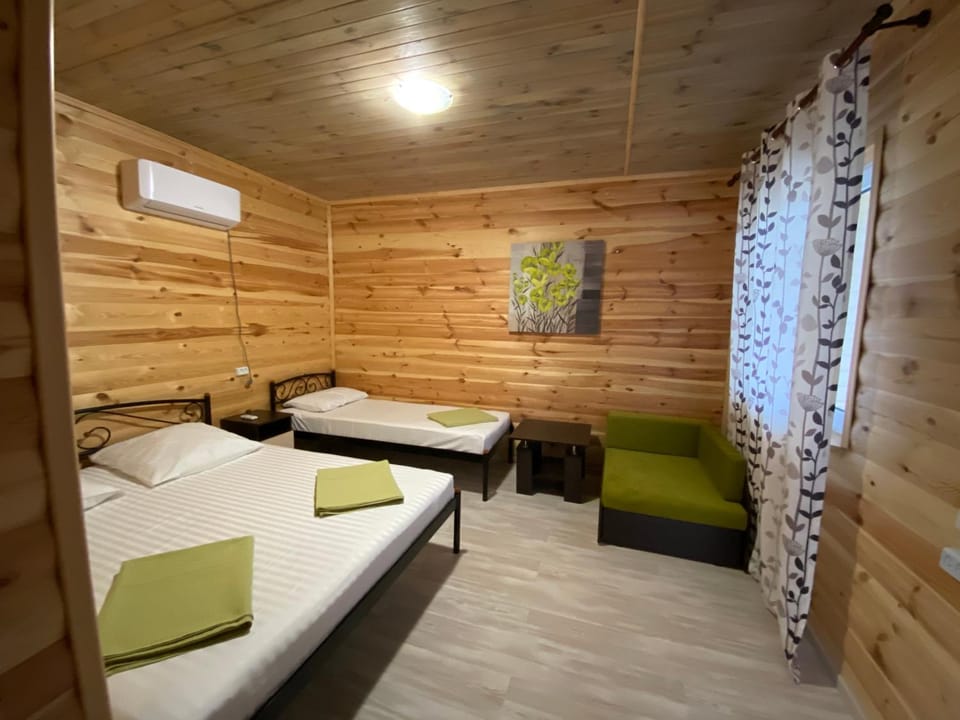 Bed, Photo of the whole room, Bedroom, air conditioner
