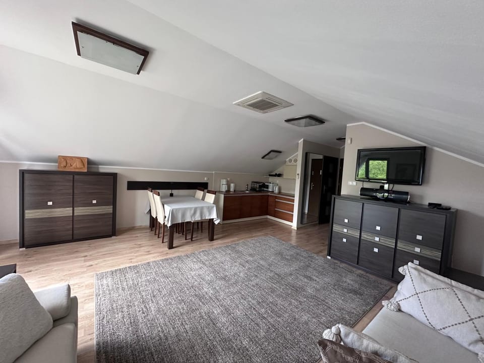 Artur z miejscem parkingowym podziemnym, rowerownią, self check in, wifi Apartment in Wladyslawowo