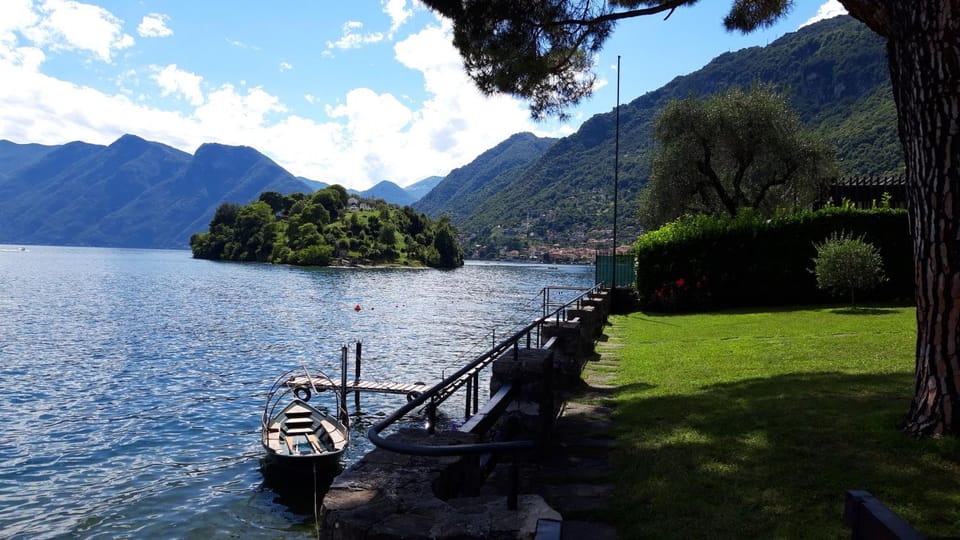 Nearby landmark, Summer, Garden, On site