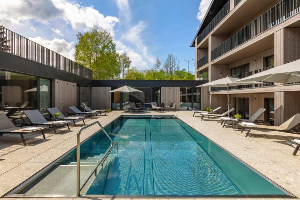 Property building, Pool view, Swimming pool, Swimming pool