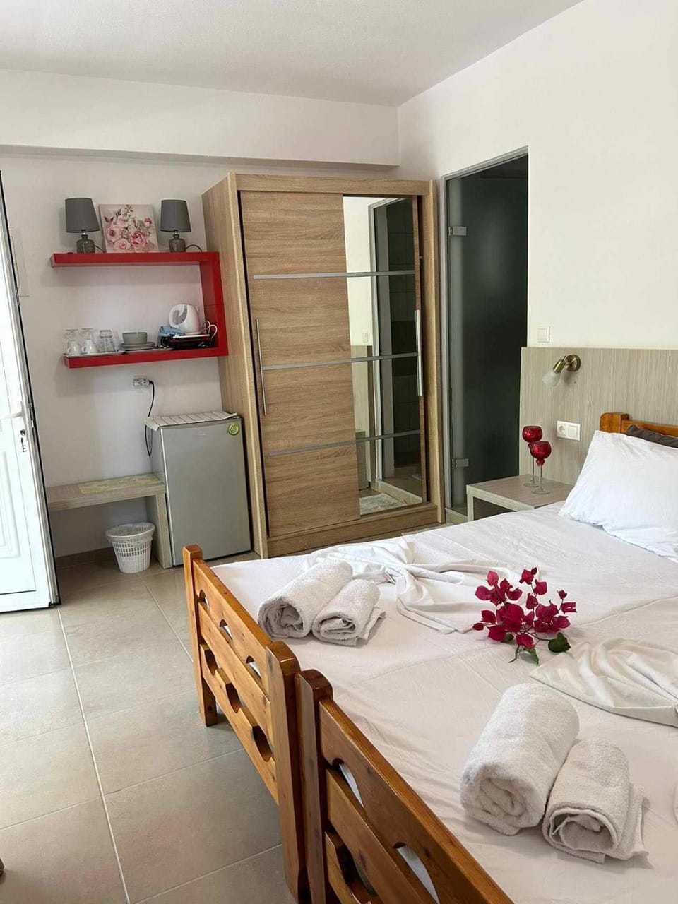 ERA Studios 1 Bed and Breakfast in Skiathos