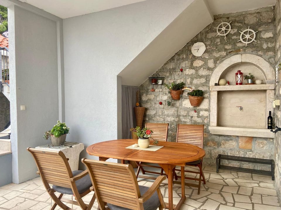 Balcony/Terrace, Seating area, Dining area