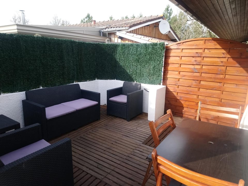 BBQ facilities, Balcony/Terrace