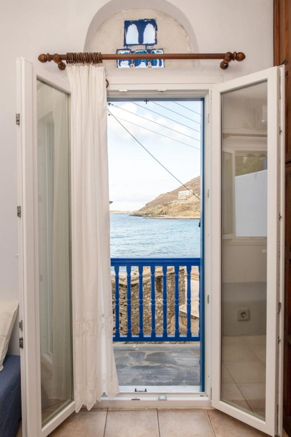 Luxury Wave Maisonette House in Decentralized Administration of the Aegean