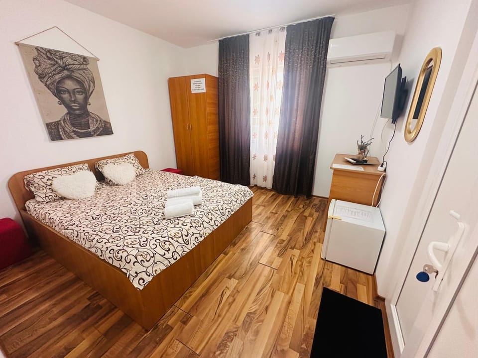 VILA Naty Costinesti Bed and Breakfast in Constanța County