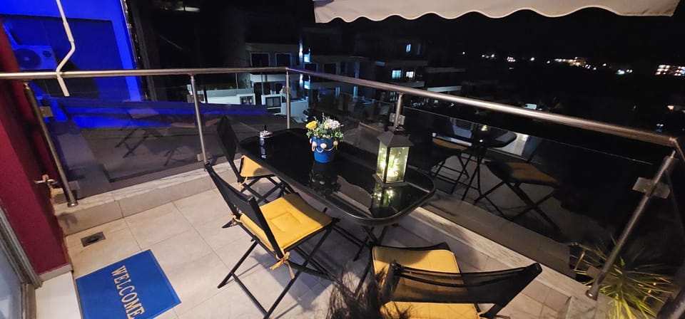 View (from property/room), Balcony/Terrace, Sea view, Dinner
