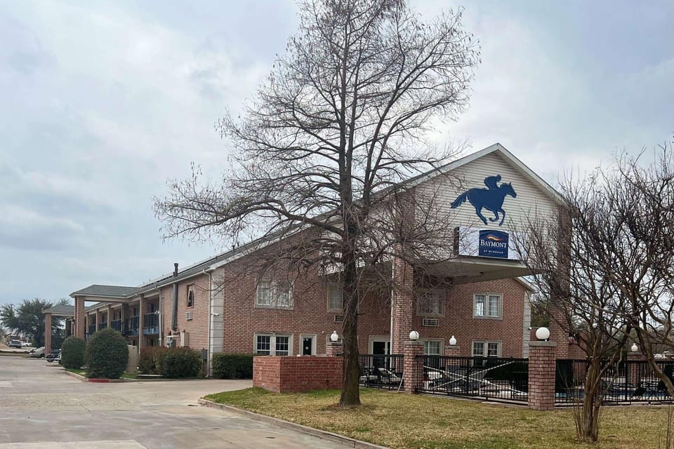 Property building, On site