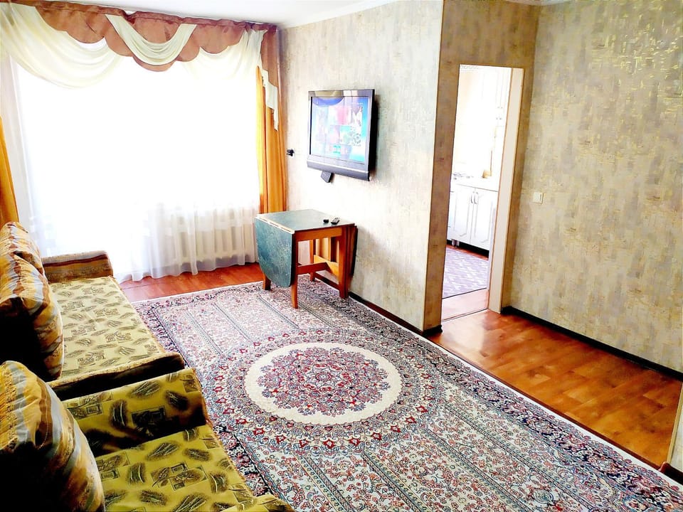 2-х комнатная квартра ЦЕНТР ЦУМ MART Мечеть Apartment in Kazakhstan
