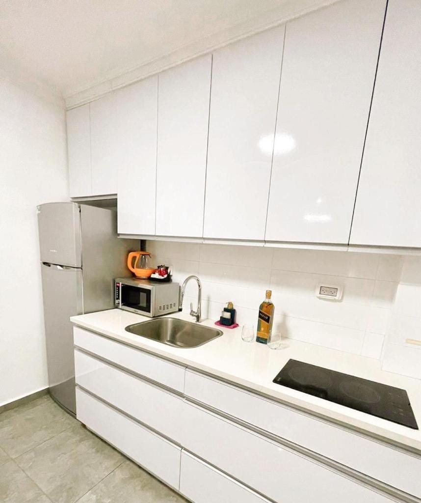 Kings Towers Blue Beach Apartment in Tiberias