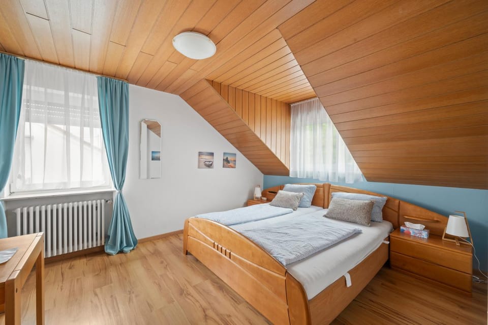 Ferienhaus Seehang Bed and Breakfast in Meersburg