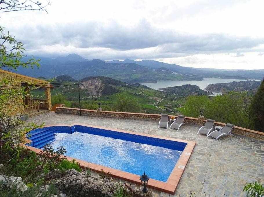 El Valle Dorado Chalet in Sierra de Cádiz