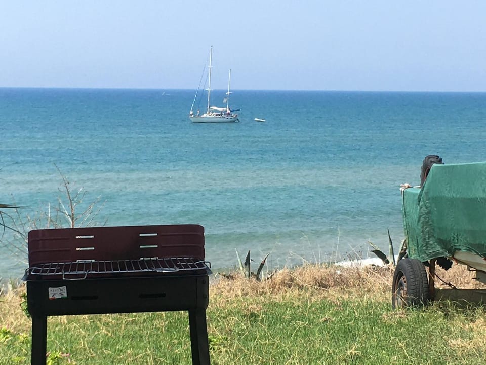 Bird's eye view, BBQ facilities, Balcony/Terrace, Beach, Food, Sea view