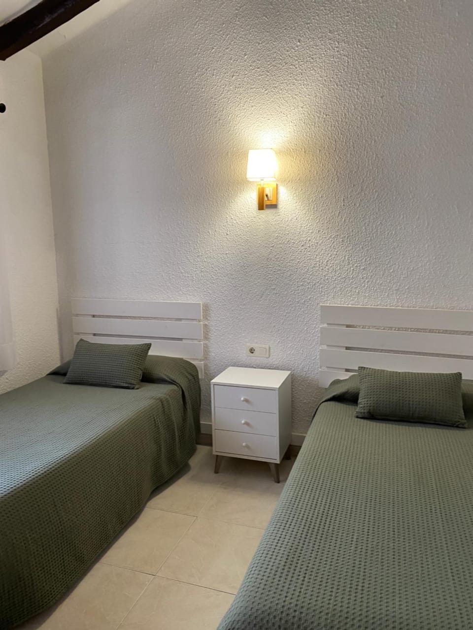 Apartamentos LLorca Hotel in Baix Camp