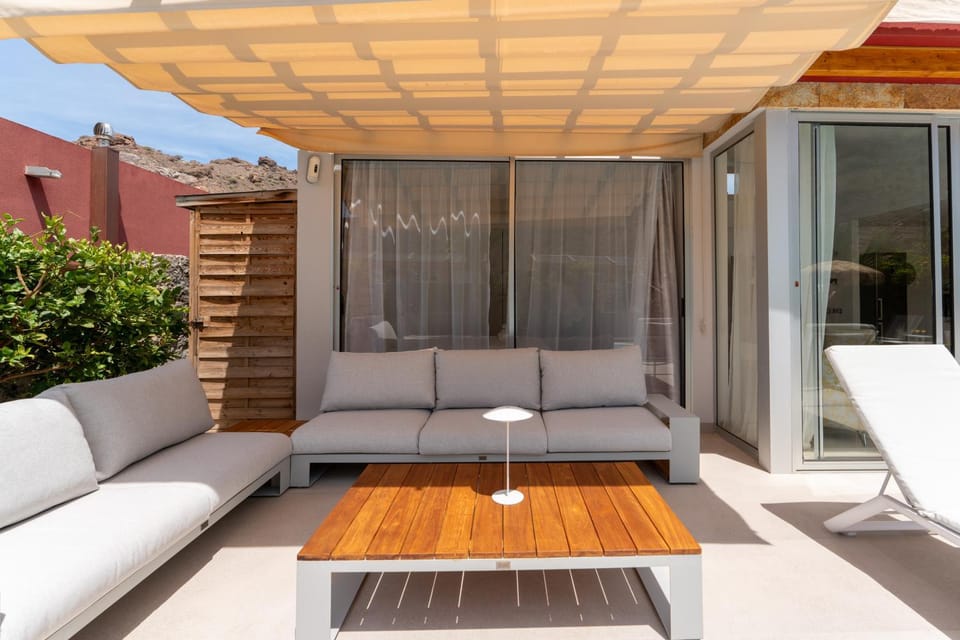 Villa Diana with private swimming pool in Tauro Villa in Comarca Sur