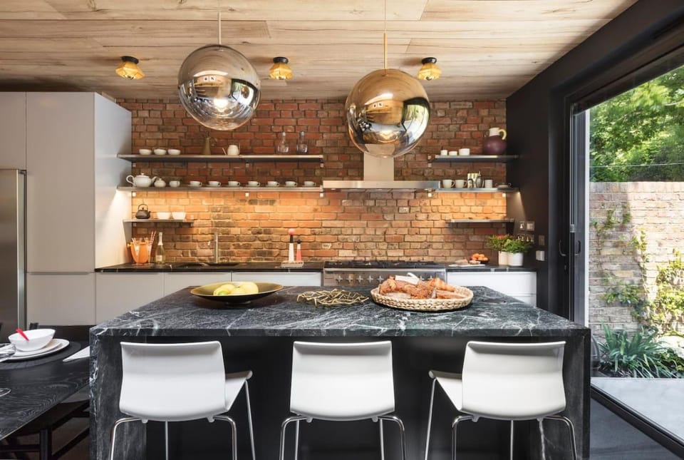 Kitchen or kitchenette, Food and drinks, Dining area, Food