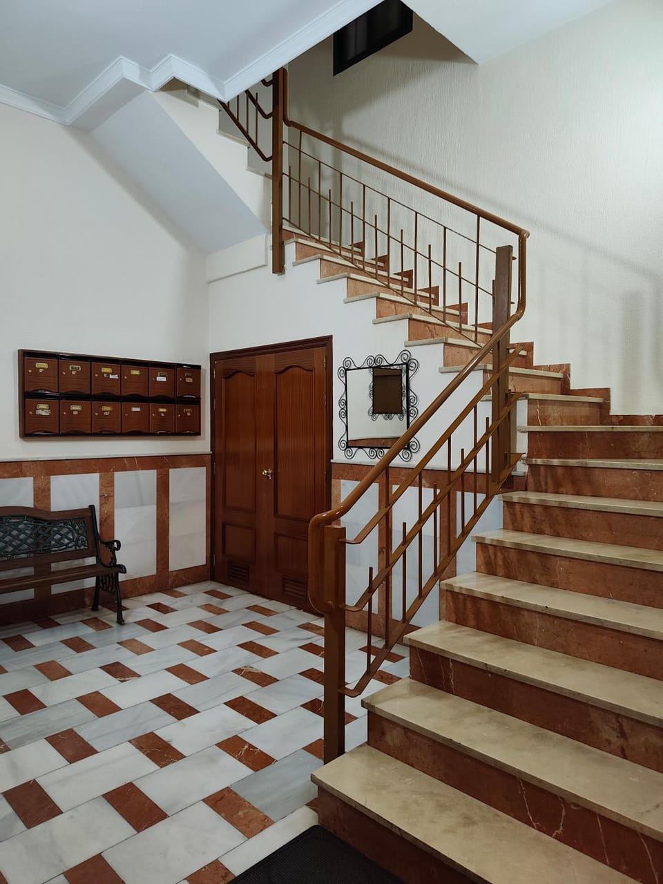 Vive Huelva ARAGON 4 HABITACIONES WIFI 300MB Apartment in Huelva