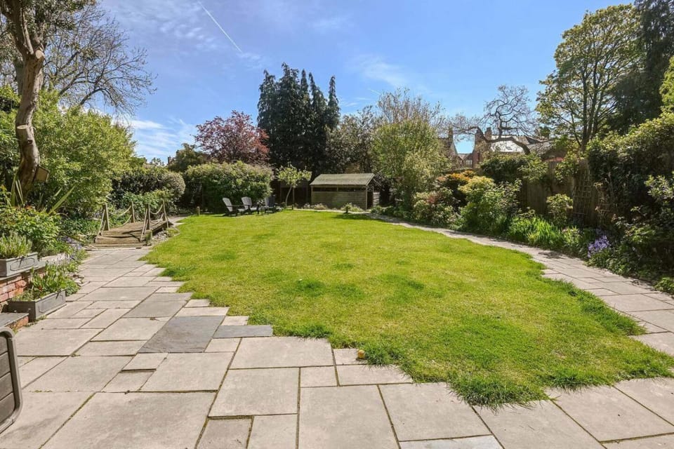 Moseley - House - Sleeps 4 - Parking - Garden House in Birmingham