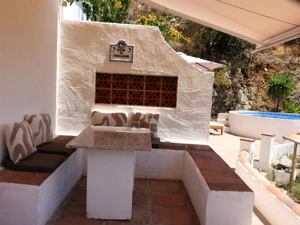 Cortijo el Abejaruco House in Costa Tropical