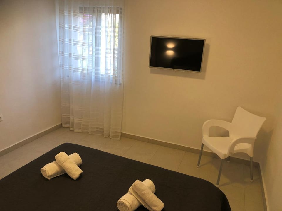 TV and multimedia, Bedroom