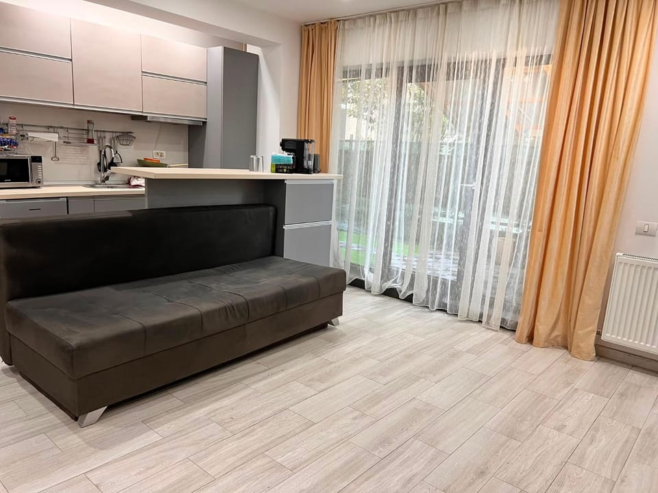 Bed, Kitchen or kitchenette, Living room, Photo of the whole room, minibar