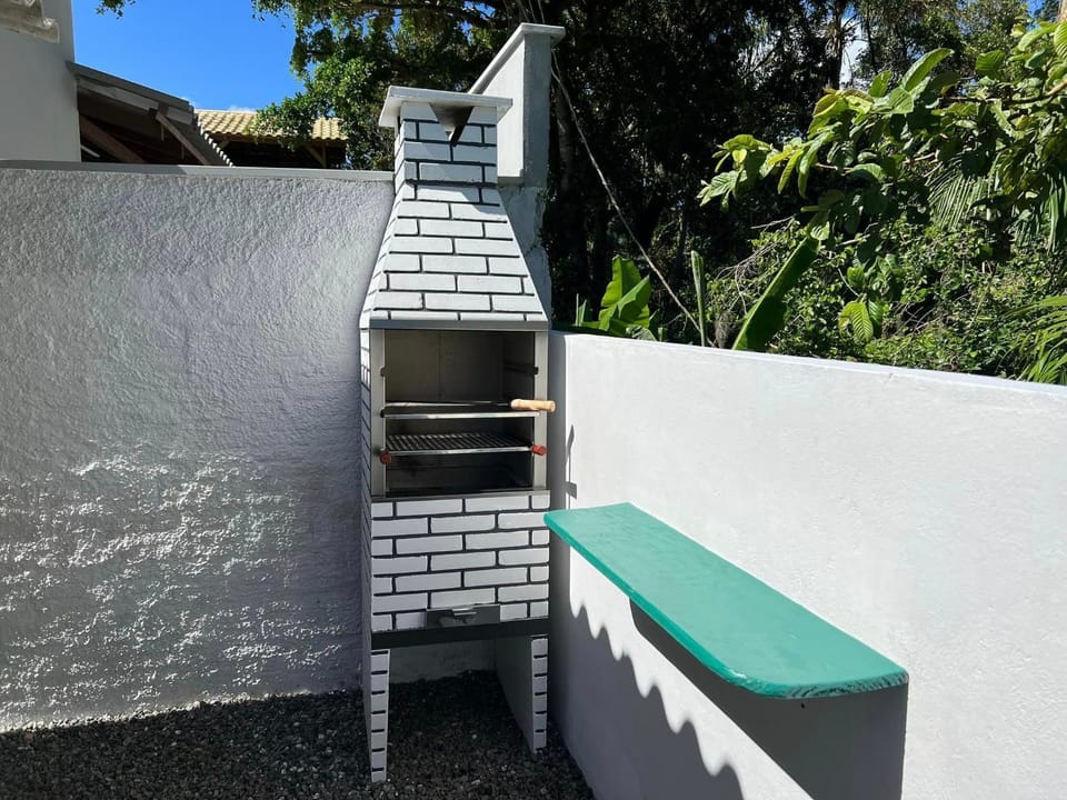 BBQ facilities, Seating area