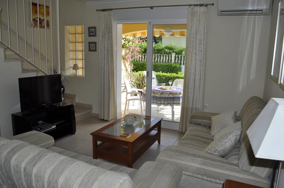 Acogedor adosado duplex Apartment in Marina Alta