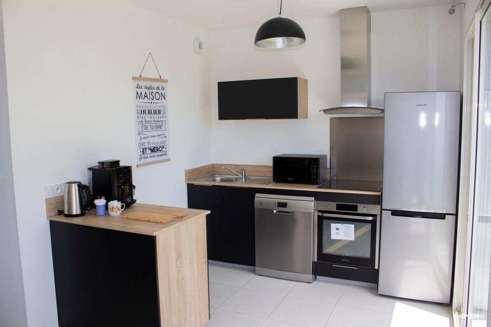 Coffee/tea facilities, Communal kitchen