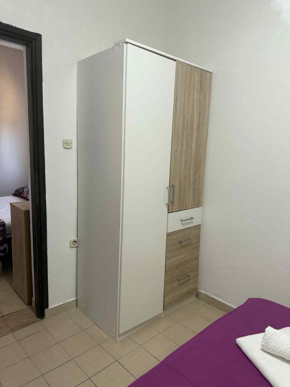 wardrobe