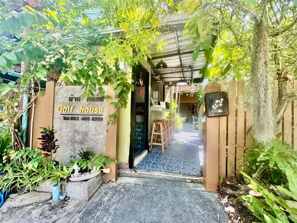Golf House Bed and Breakfast in Mai Khao