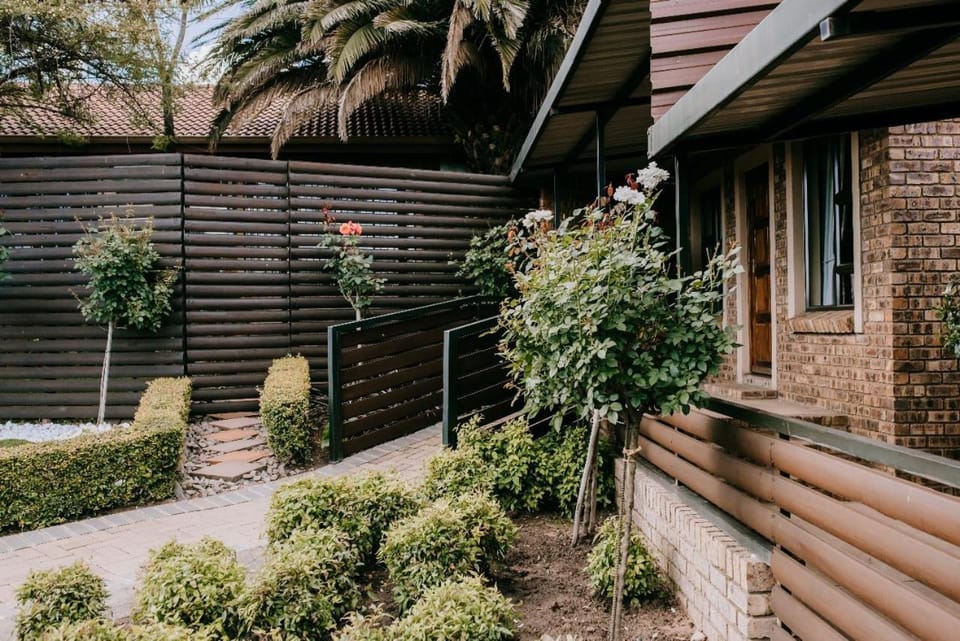 Garden, Garden view