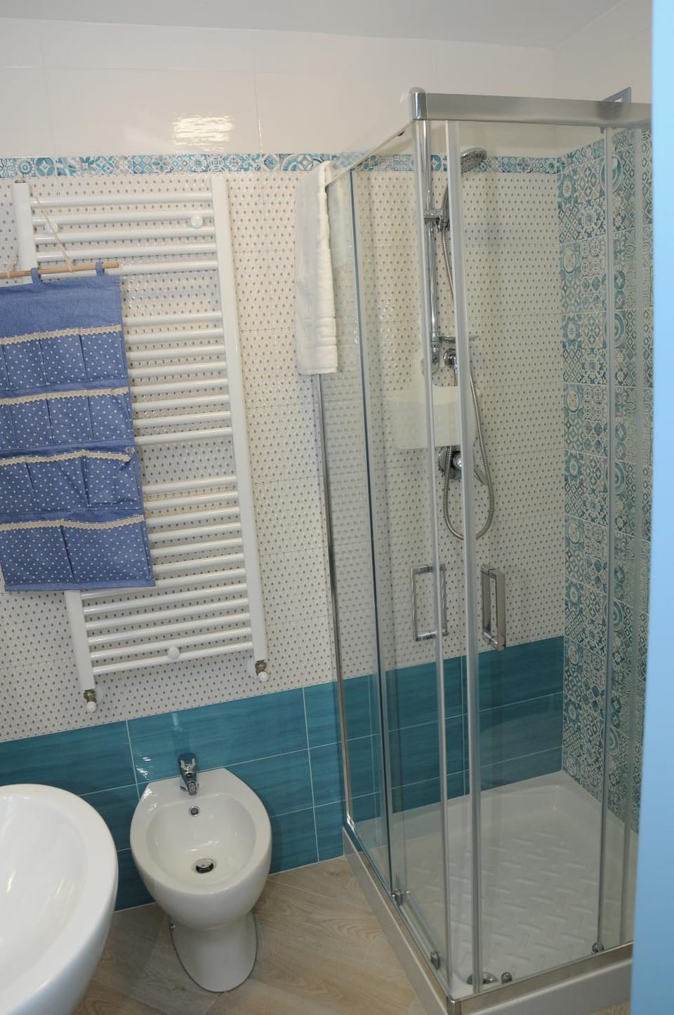 Shower, Toilet, Bathroom, bidet