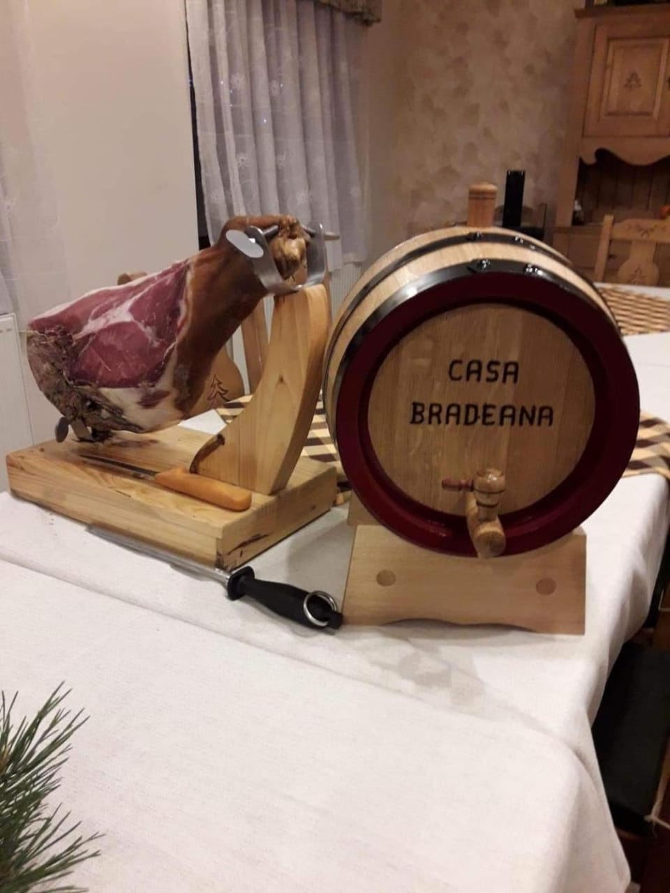Pensiunea agroturistică Casa Brădeana Bed and Breakfast in Cluj County