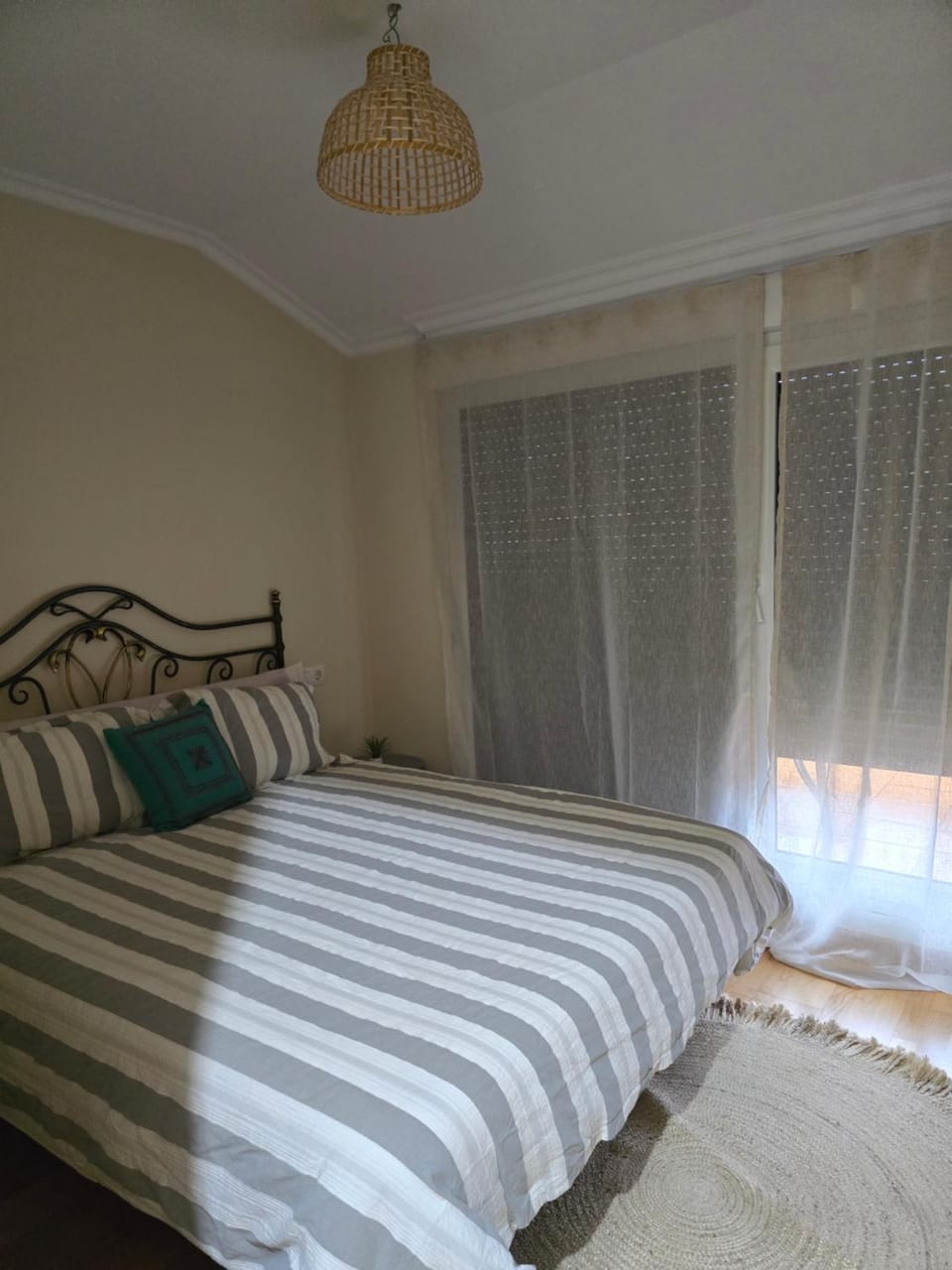 Apartamento en el centro de Cedeira nuevo y con terraza Apartment in Galicia