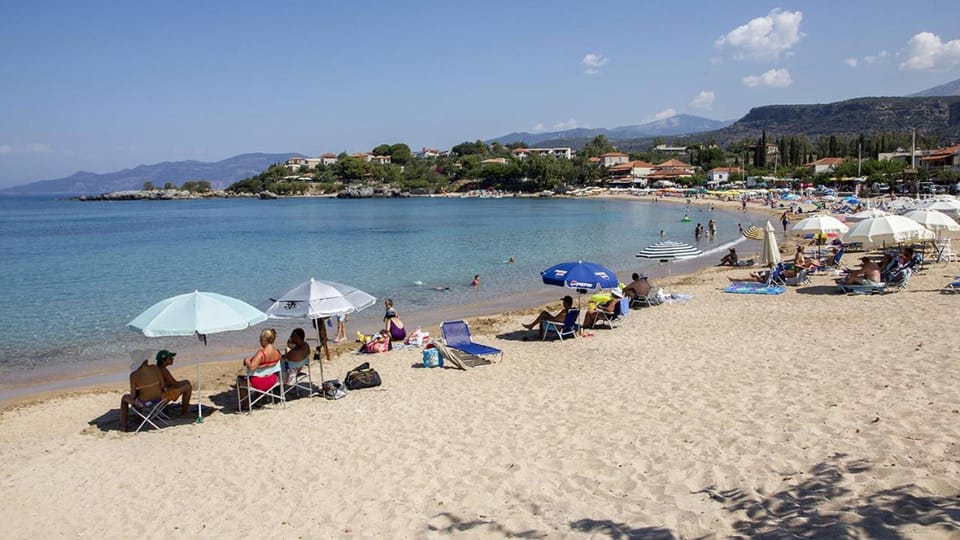 GOLDEN VILLAS Apartment in Messenia
