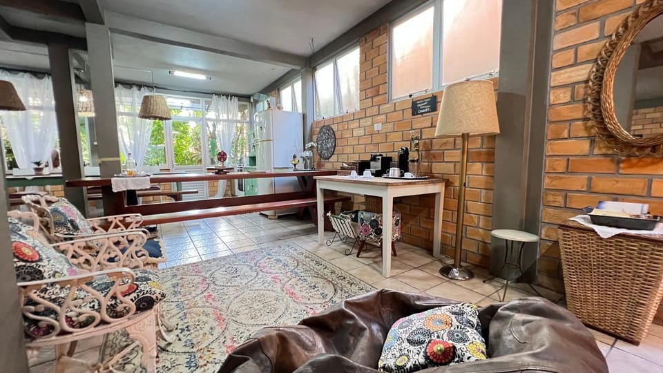 Area and facilities, furniture