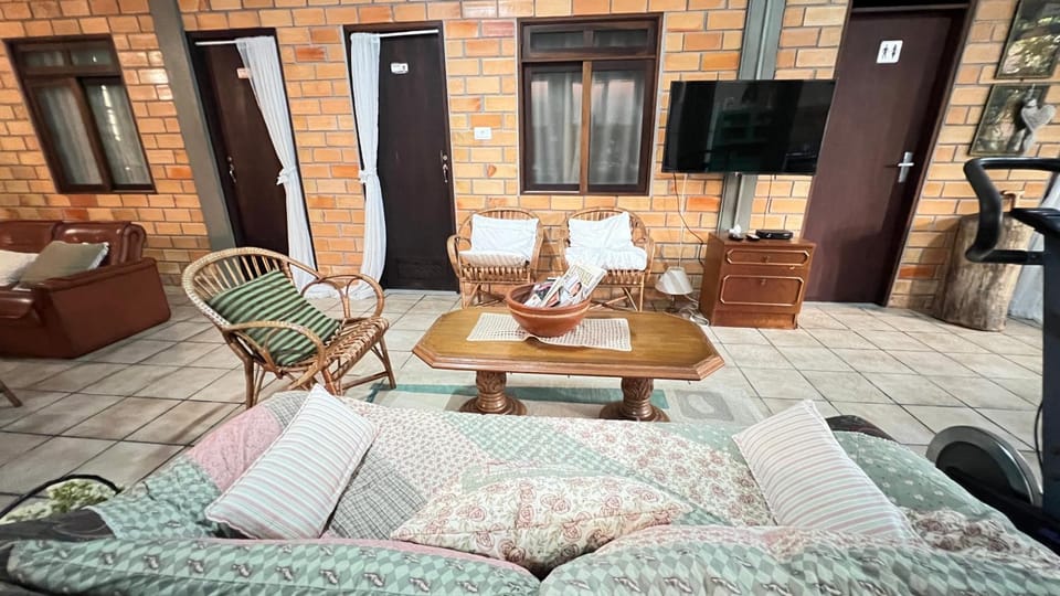 Living room, furniture