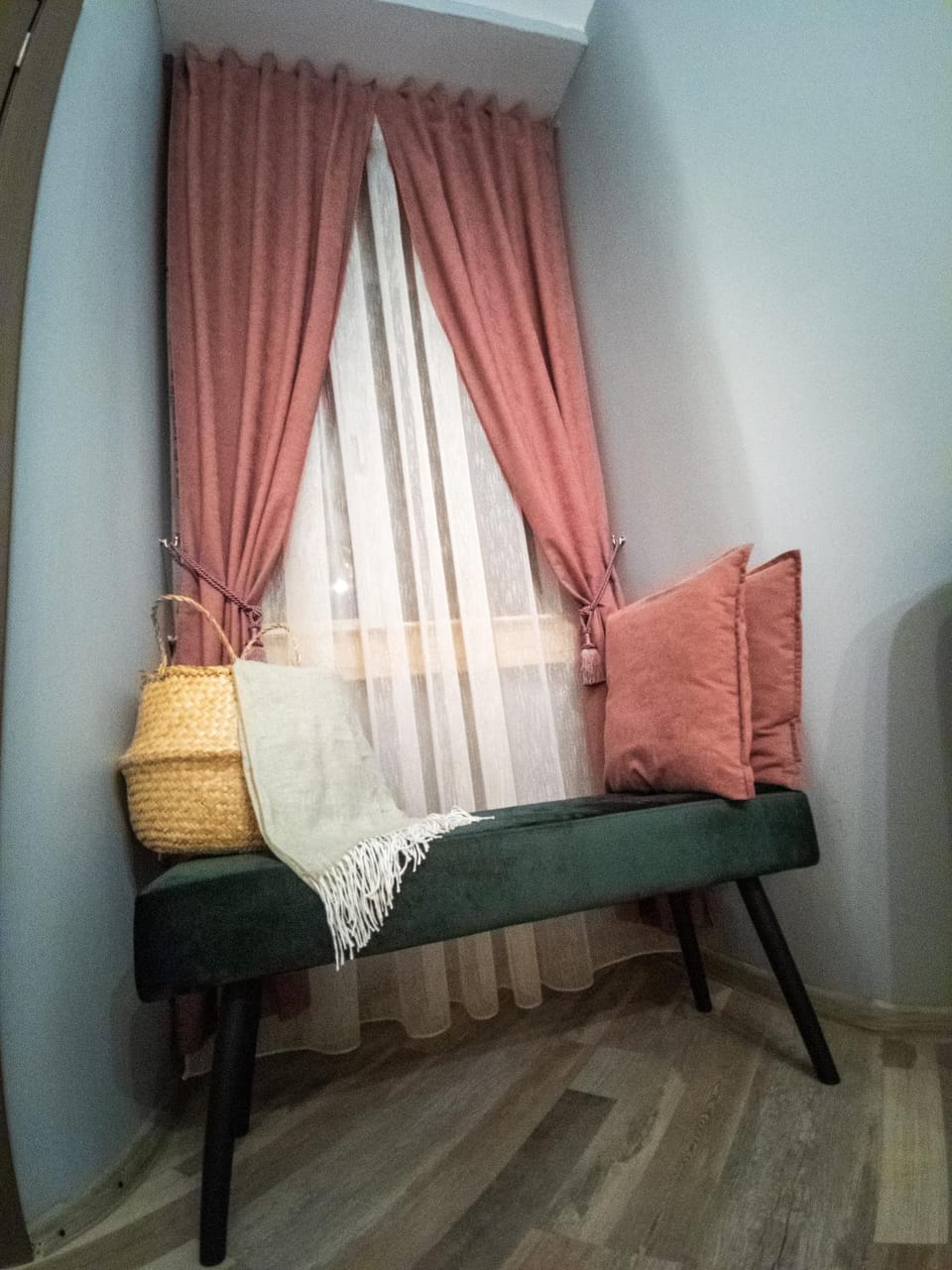 Havana Studio Apartment in Brasov