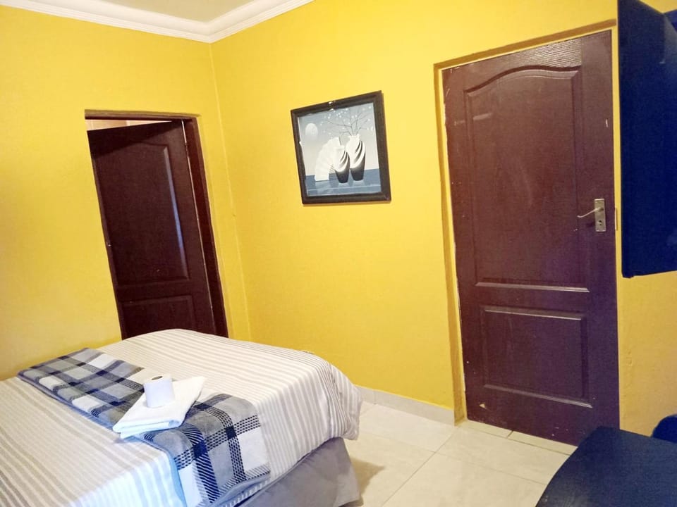 Martino Guest House Bed and Breakfast in Sandton
