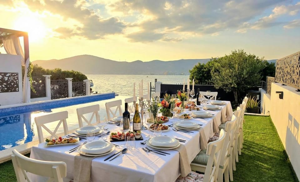 Patio, Day, Natural landscape, View (from property/room), Balcony/Terrace, Food and drinks, Dining area, On site, Food, Mountain view, Pool view, Sea view, Area and facilities, Swimming pool, Alcoholic drinks, Non alcoholic drinks, VIP