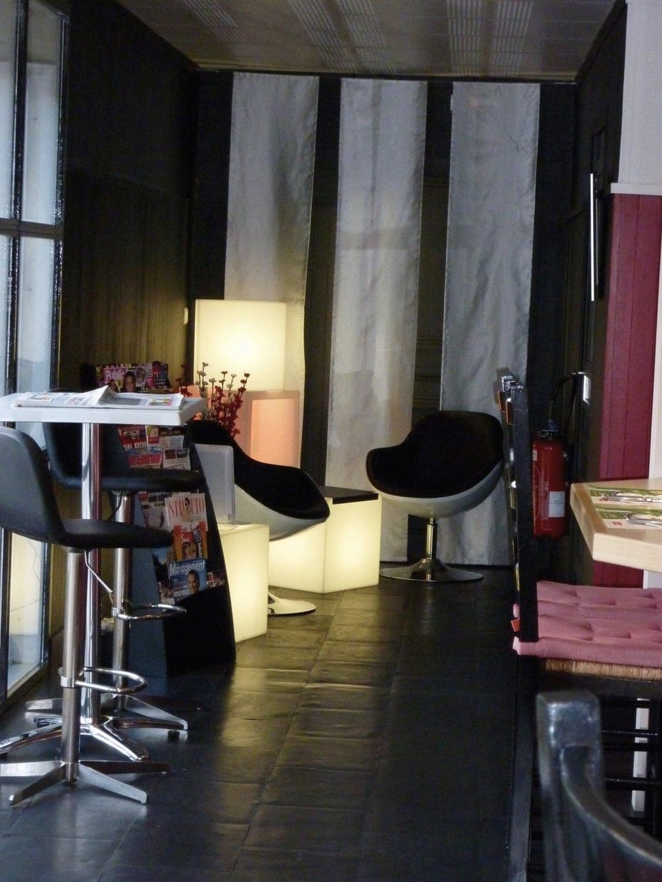 Lounge or bar