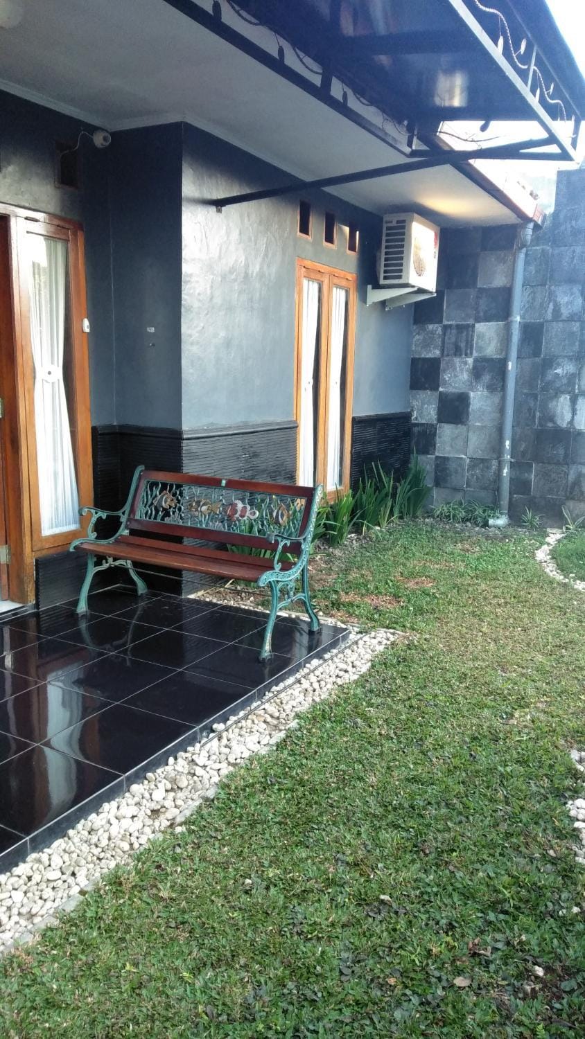 Balcony/Terrace, Garden view