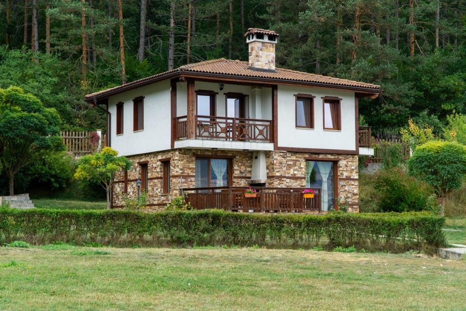 Property building, Garden