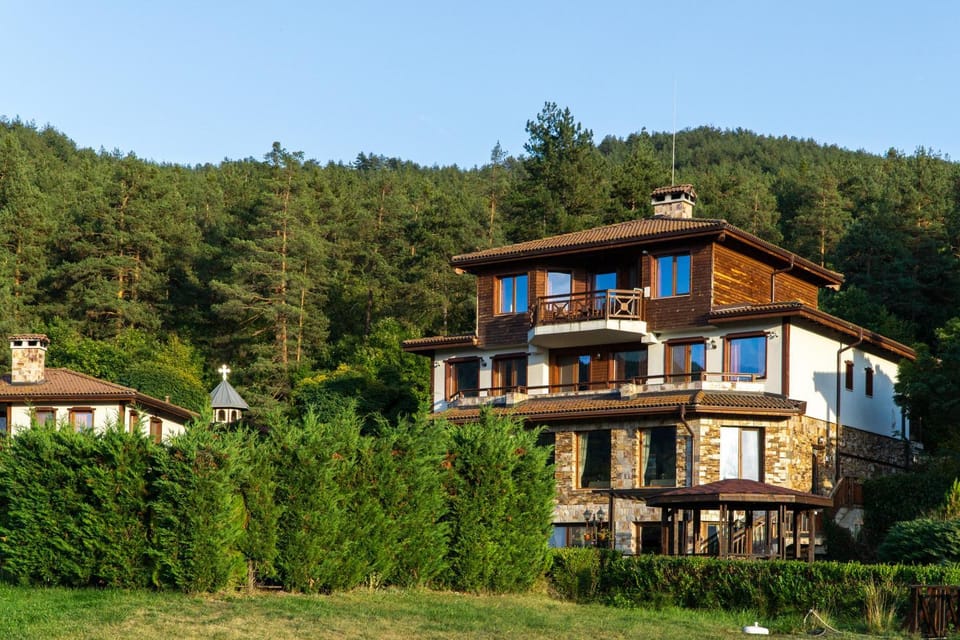 Property building, Garden, City view