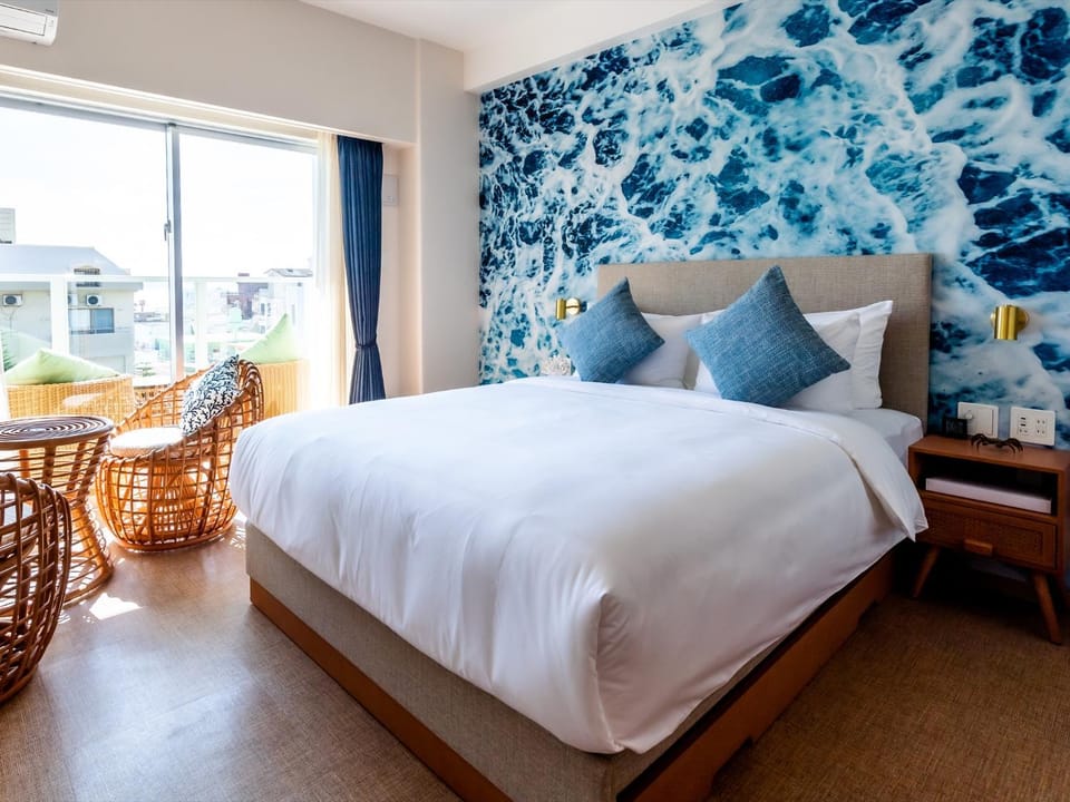 Bed, Photo of the whole room