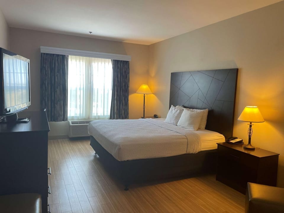 Photo of the whole room, On site