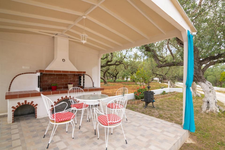 BBQ facilities, Garden