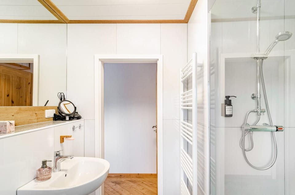 Bathroom, Living room