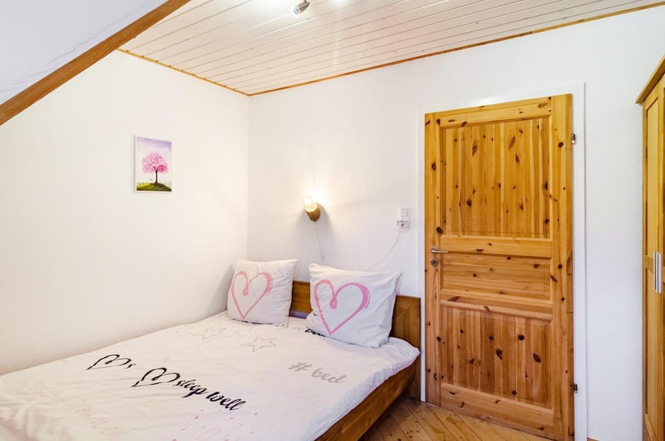 Property building, Living room, Bedroom