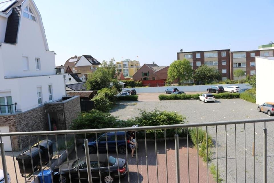 Property building, Parking